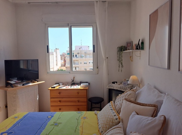 Wiederverkauf - Wohnung - Torrevieja - Torrevieja Centro