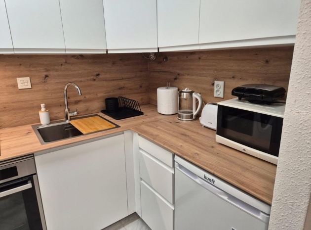 Resale - Apartment - Torrevieja - La Mata