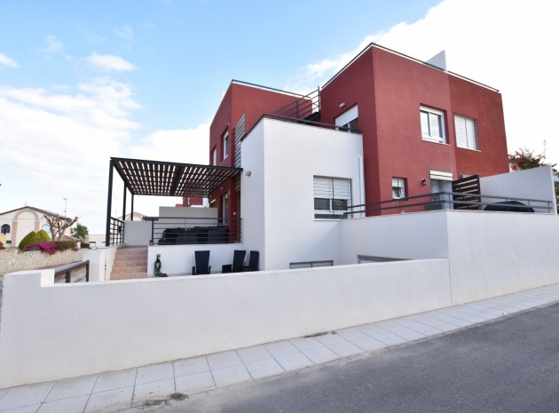 Återförsäljning - Villa - Algorfa - La Finca Golf Resort