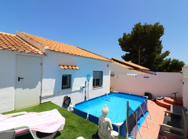 Resale - Villa - Villamartin - el presidente