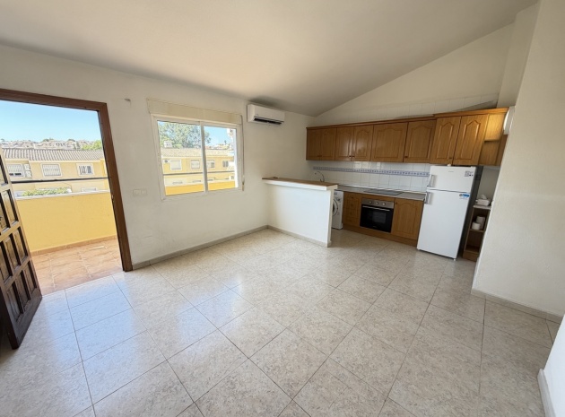 Resale - Apartment - Villamartin - lomas del golf