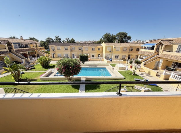 Resale - Apartment - Villamartin - lomas del golf