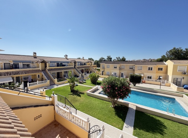 Resale - Apartment - Villamartin - lomas del golf