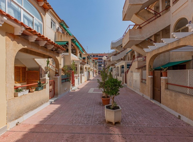 Wiederverkauf - Wohnung - Torrevieja - Beachside Torrevieja