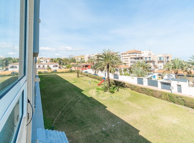 Wiederverkauf - Wohnung - Punta Prima - rocio del mar
