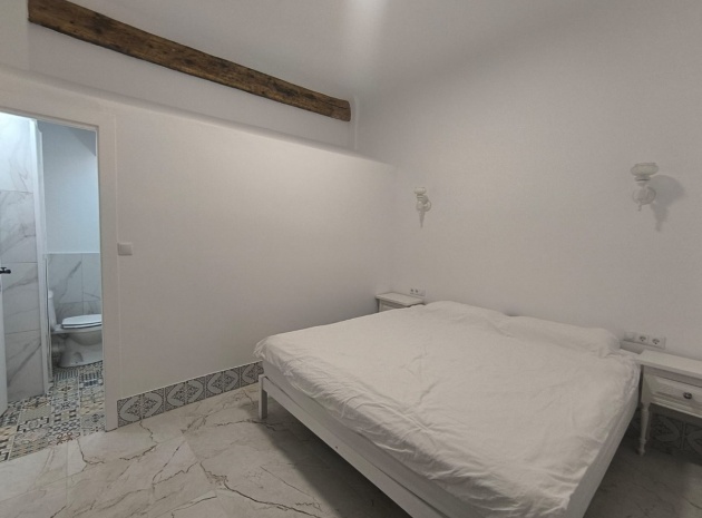 Återförsäljning - Radhus - Pinoso - Pinoso Centro