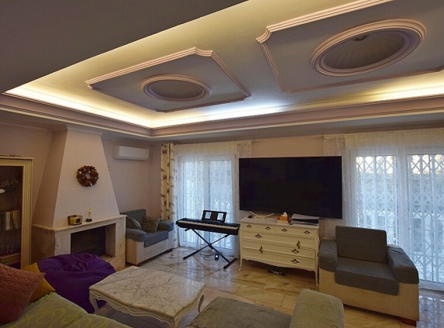 Wiederverkauf - Villa - Torrevieja - Torrevieja Centro
