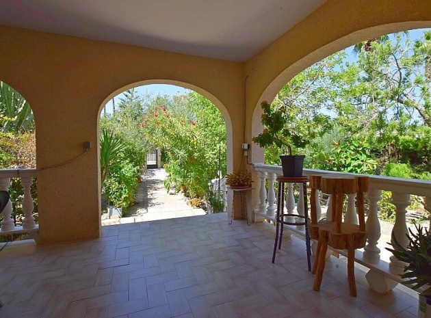 Wiederverkauf - Villa - Orihuela - Villamartin