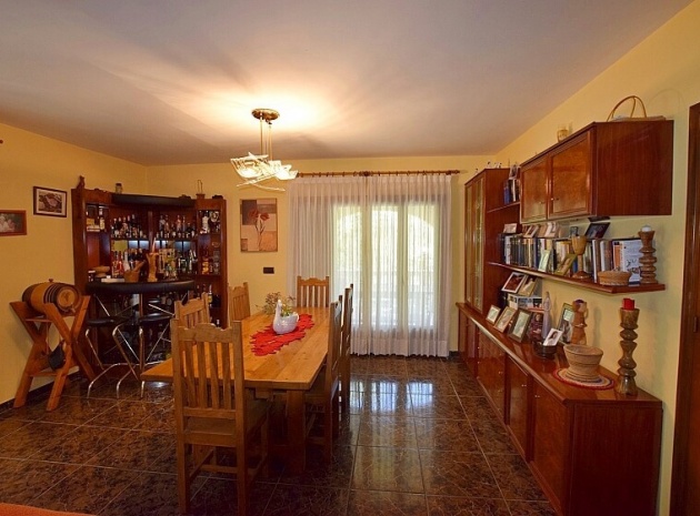 Wiederverkauf - Villa - Orihuela - Villamartin