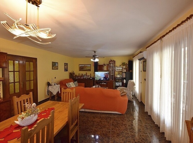 Wiederverkauf - Villa - Orihuela - Villamartin