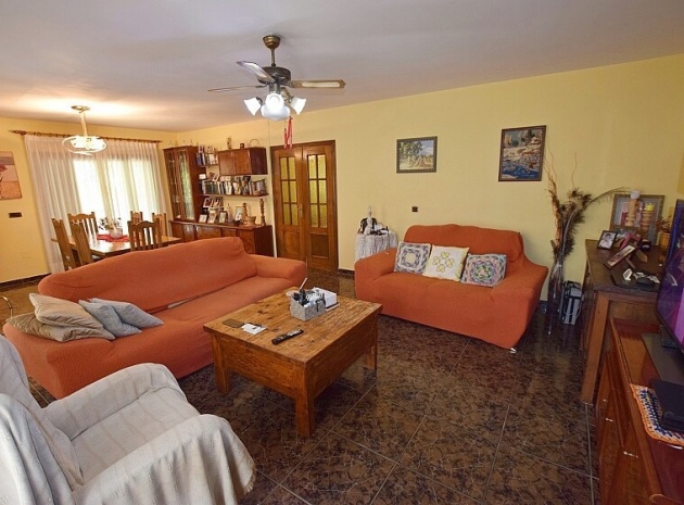 Wiederverkauf - Villa - Orihuela - Villamartin