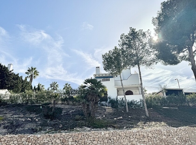 Wiederverkauf - Villa - Orihuela - Villamartin