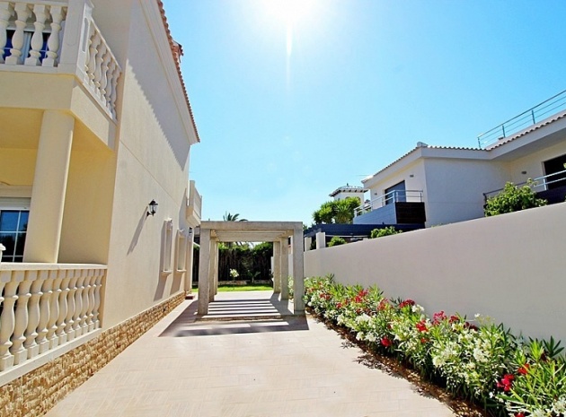 Wiederverkauf - Villa - Orihuela - Cabo Roig