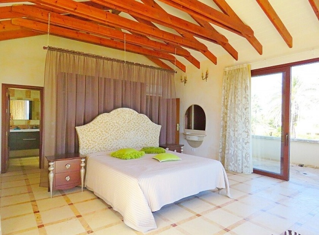Återförsäljning - Villa - Orihuela - Cabo Roig