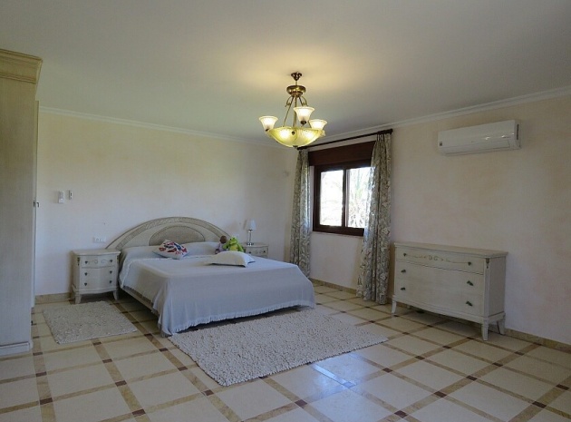 Återförsäljning - Villa - Orihuela - Cabo Roig