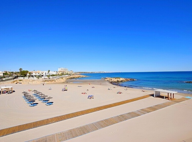 Återförsäljning - Villa - Orihuela - Cabo Roig