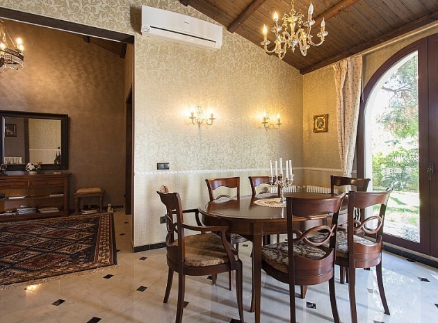 Wiederverkauf - Villa - Orihuela - Punta Prima