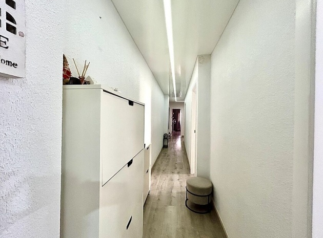 Wiederverkauf - Wohnung - Torrevieja - Torrevieja Centro