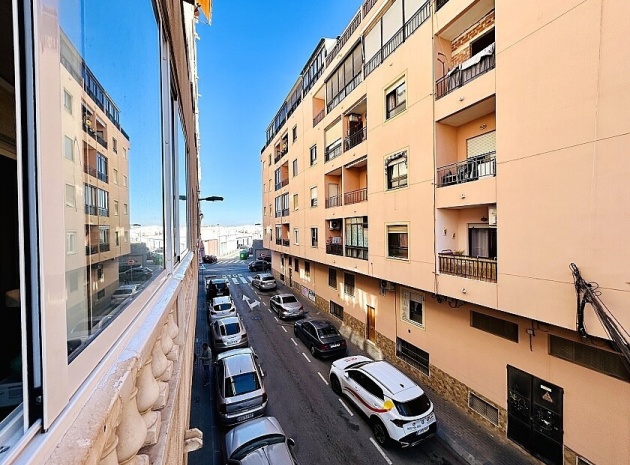 Wiederverkauf - Wohnung - Torrevieja - Torrevieja Centro
