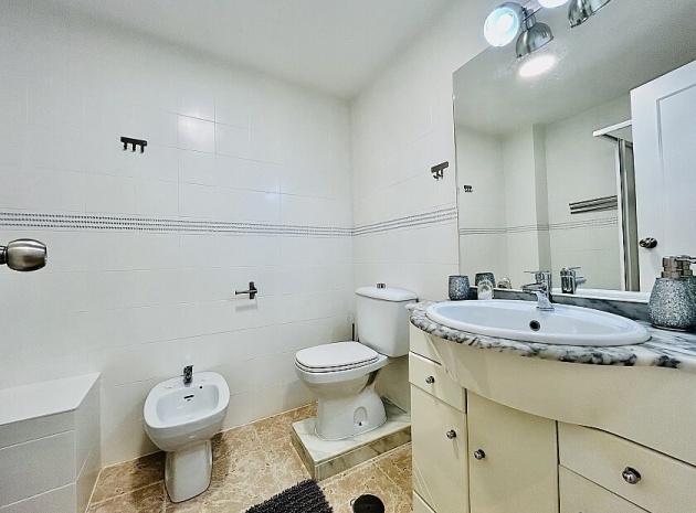 Revente - Appartement - Torrevieja - Torrevieja Centro