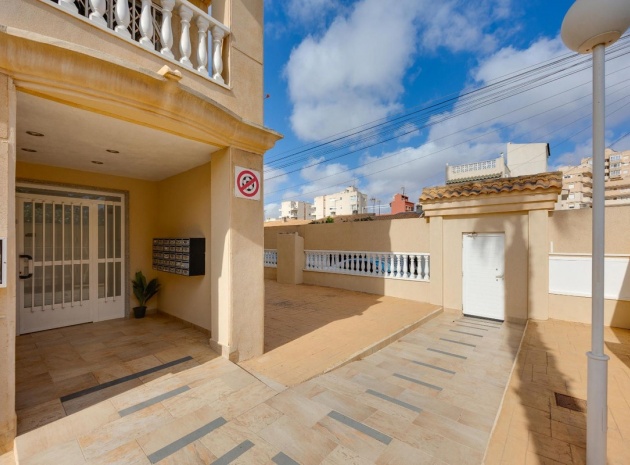 Revente - Appartement - Torrevieja - Torrevieja Centro