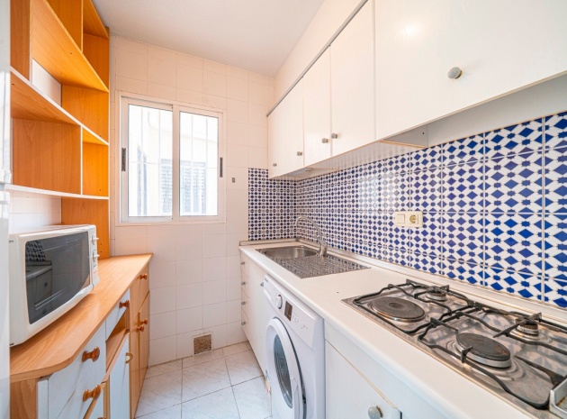 Wiederverkauf - Wohnung - Torrevieja - Torrevieja Centro