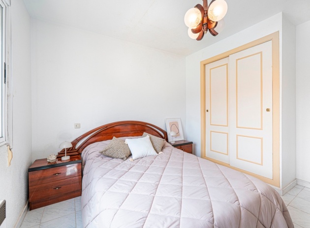 Wiederverkauf - Wohnung - Torrevieja - Torrevieja Centro