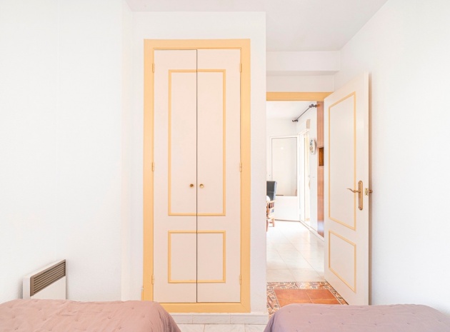 Wiederverkauf - Wohnung - Torrevieja - Torrevieja Centro