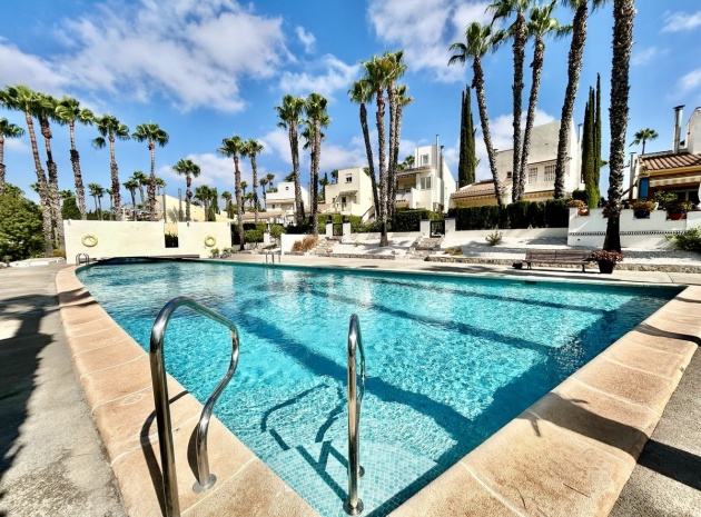 Wiederverkauf - Villa - Orihuela - Villamartin