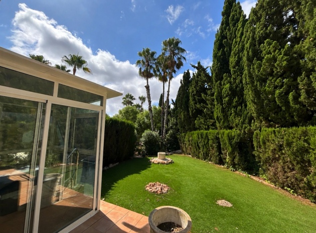 Wiederverkauf - Villa - Orihuela - Villamartin