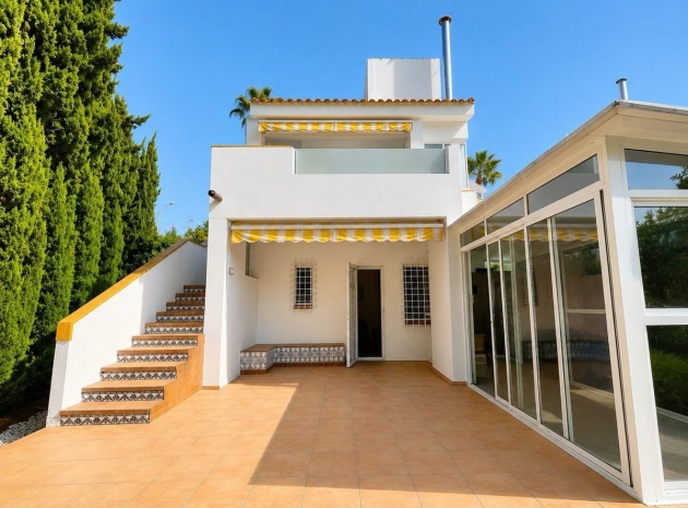 Wiederverkauf - Villa - Orihuela - Villamartin