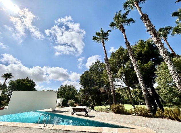 Wiederverkauf - Villa - Orihuela - Villamartin