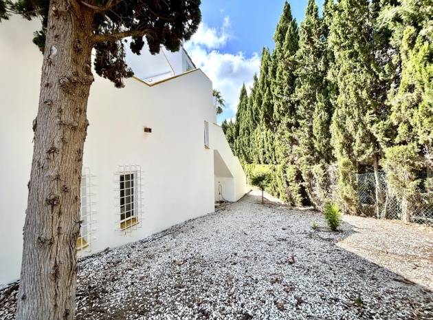 Wiederverkauf - Villa - Orihuela - Villamartin