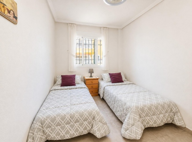 Resale - Villa - Orihuela - Playa Flamenca