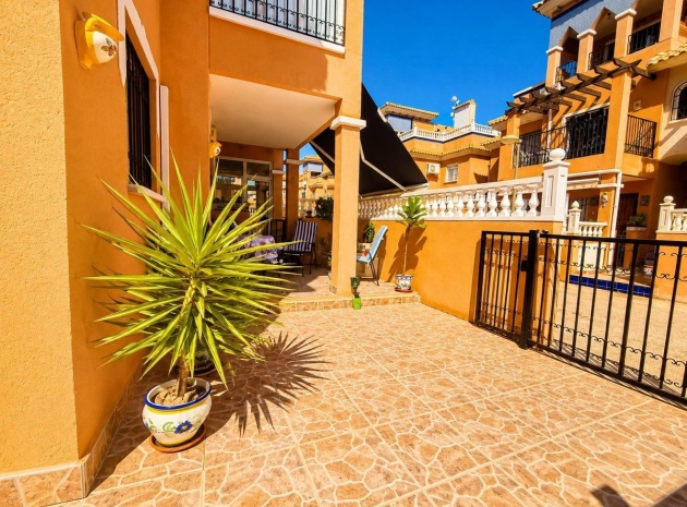 Resale - Villa - Orihuela - Playa Flamenca