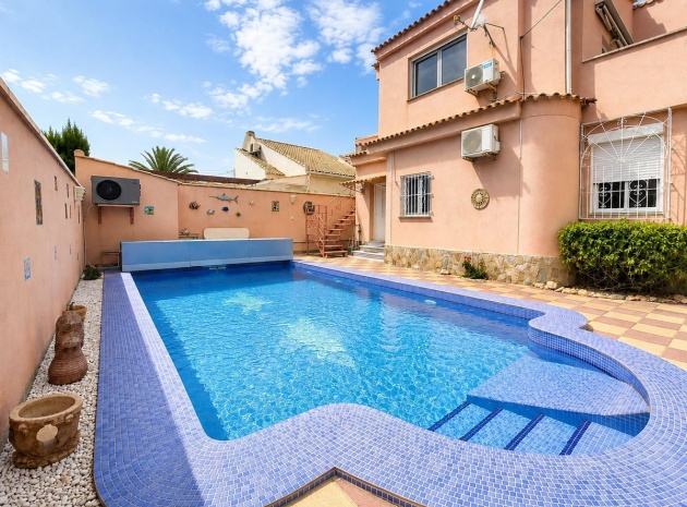 Wiederverkauf - Villa - Orihuela - Mil Palmeras