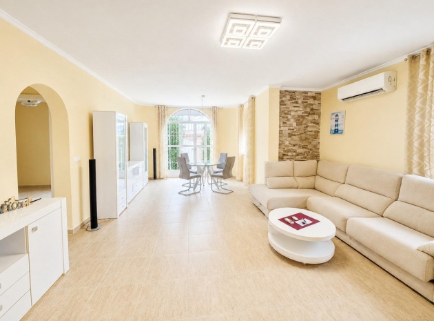 Wiederverkauf - Villa - Orihuela - Mil Palmeras