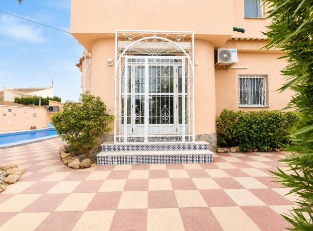 Wiederverkauf - Villa - Orihuela - Mil Palmeras