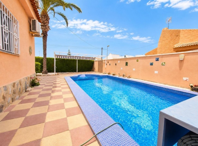 Wiederverkauf - Villa - Orihuela - Mil Palmeras