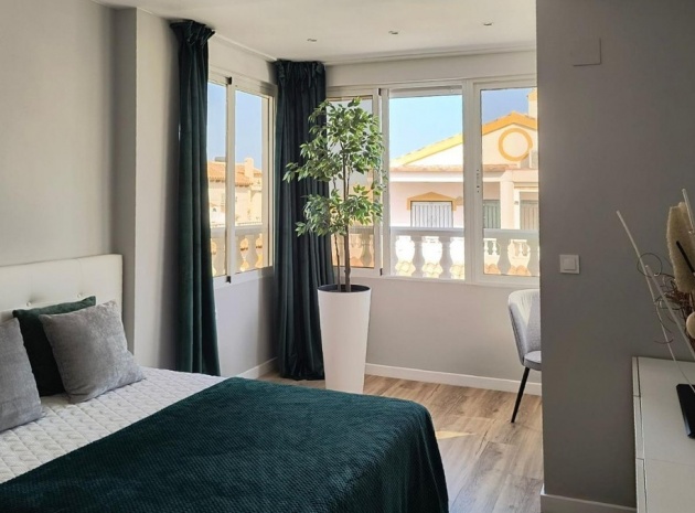 Resale - Townhouse - Orihuela - Orihuela Centro