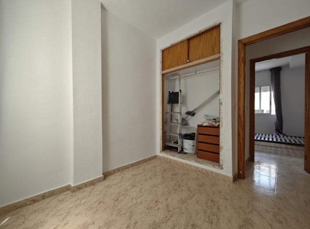 Wiederverkauf - Wohnung - Torrevieja - Torrevieja Centro