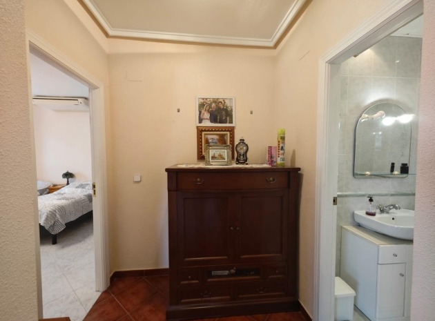 Wiederverkauf - Villa - Torrevieja - La Siesta