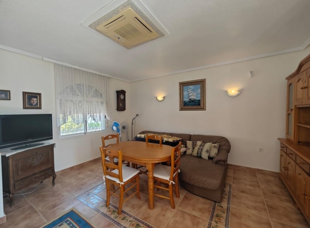 Wiederverkauf - Villa - Torrevieja - La Siesta