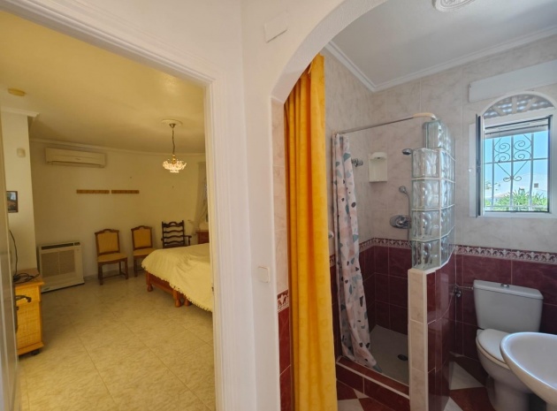 Wiederverkauf - Villa - Torrevieja - La Siesta