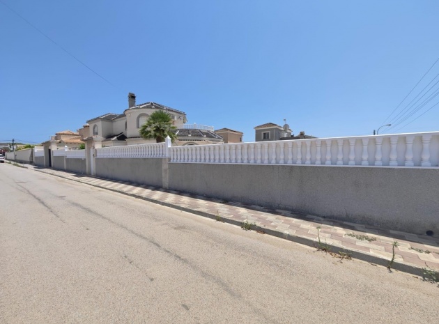 Wiederverkauf - Villa - Torrevieja - La Siesta