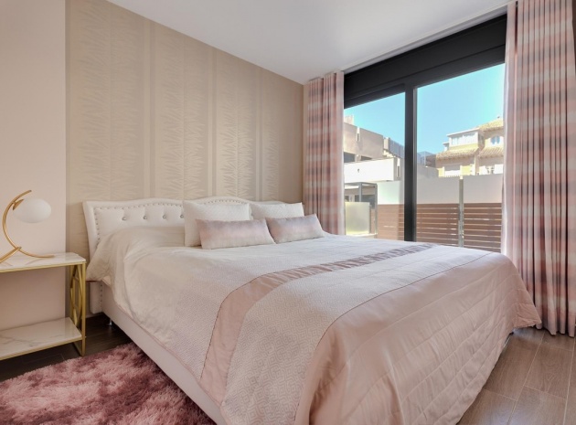 Wiederverkauf - Villa - Torrevieja - Aguas Nuevas