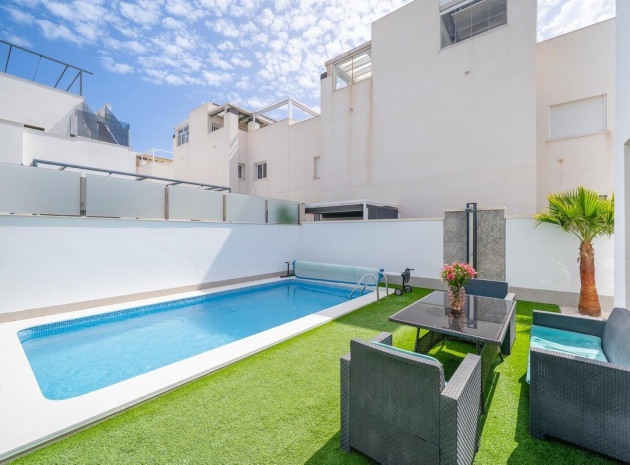 Wiederverkauf - Villa - Torrevieja - Aguas Nuevas