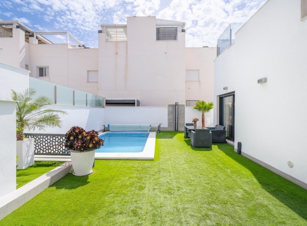 Wiederverkauf - Villa - Torrevieja - Aguas Nuevas