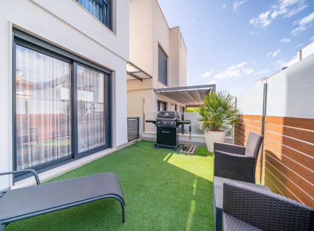 Wiederverkauf - Villa - Torrevieja - Aguas Nuevas