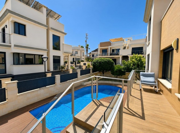 Wiederverkauf - Villa - Orihuela - La Zenia